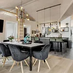 3 Bedroom In Aakirkeby